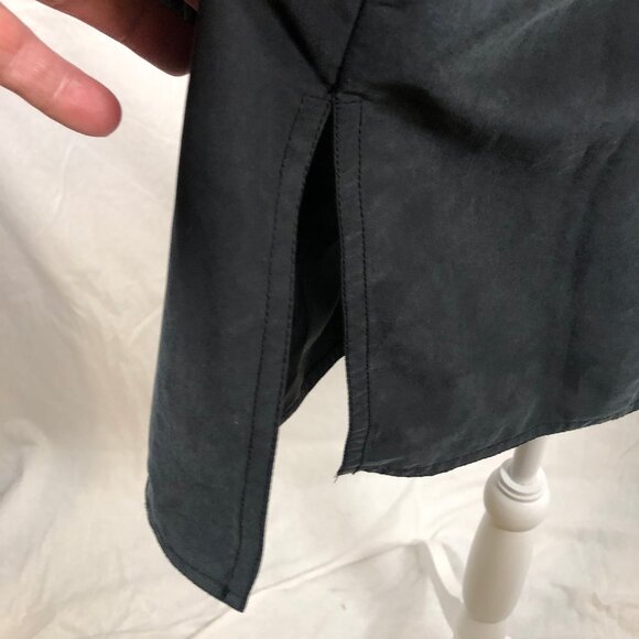 🖤 “Timeless Minimalism” — Jones New York Vintage-Inspired Longline Jacket (1X) - Picture 3 of 4